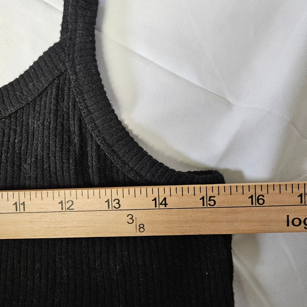 Universal‎ Thread XL Black Ribbed Tank Top - Picture 4 of 5
